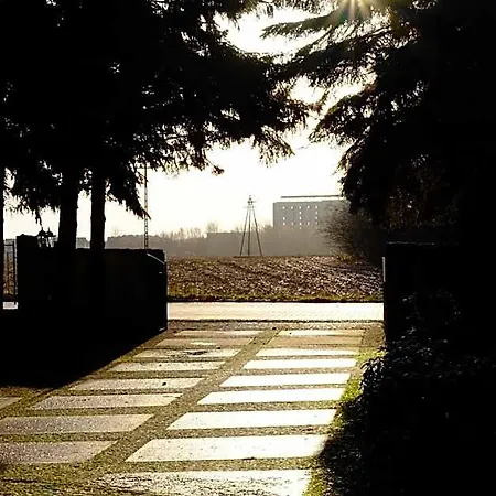 Solei Strzeszyn 4* بوزنان